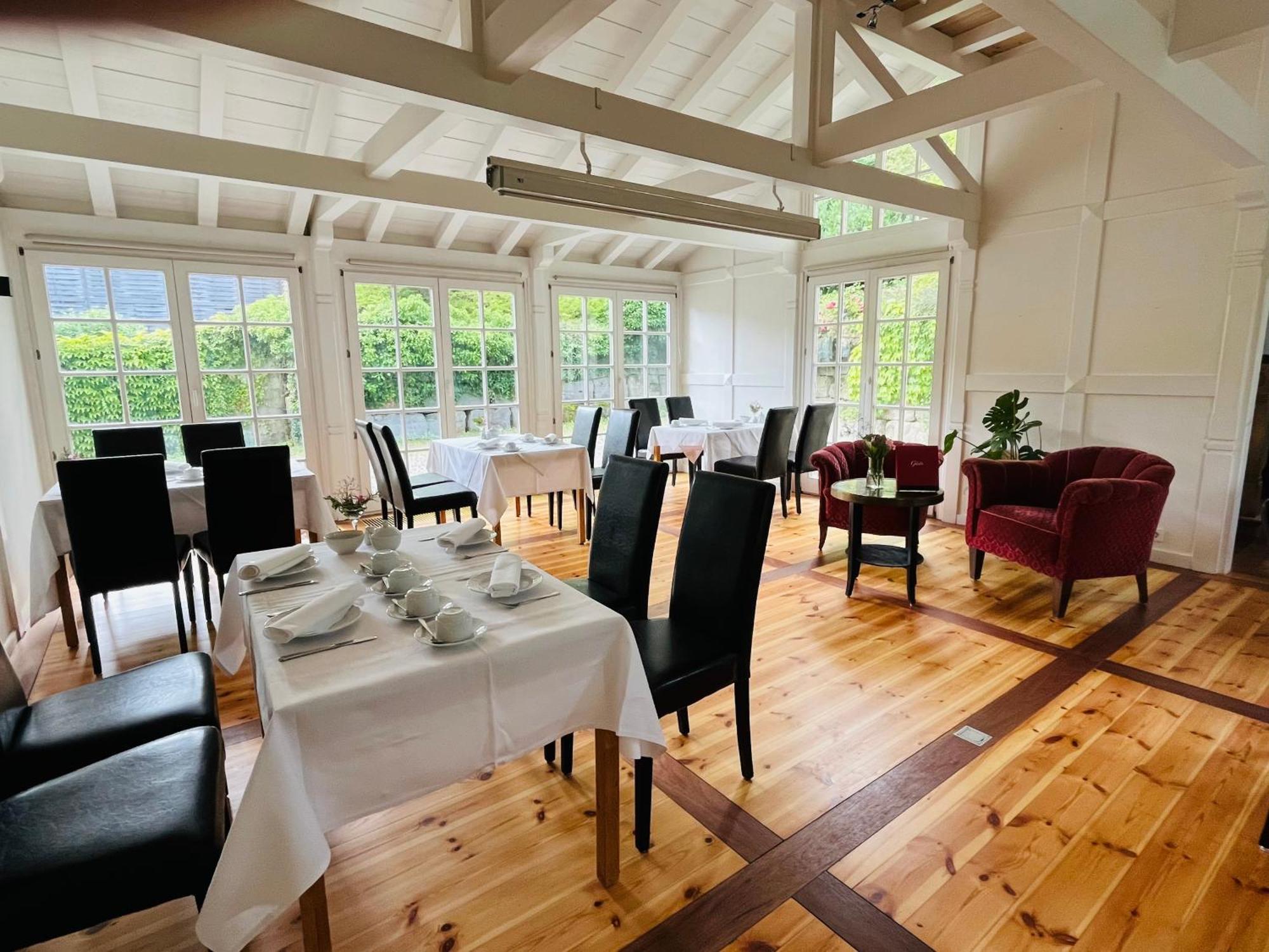 Hotel Hahn Gondelsheim المظهر الخارجي الصورة